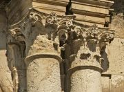 Piazza Duomo - capitelli erosi
