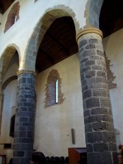 Castello Nelson. Chiesa di S. Maria di Maniace, interno